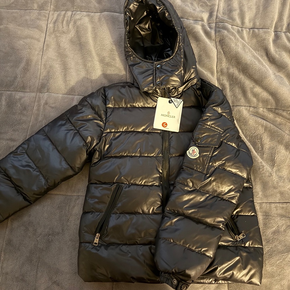 Moncler Shiny Black Quilted Jacket - Picture 3 of 8